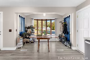 1963 Kregel Ave, Muskegon, MI 49442 - Photo 11