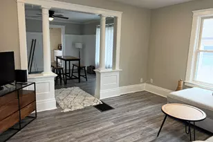 836 Pine St, Wyandotte, MI 48192 - Photo 3