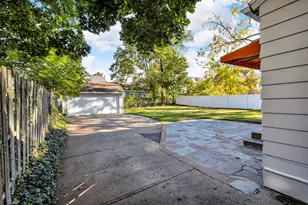 121 S Higby St, Jackson, MI 49203 - Photo 29