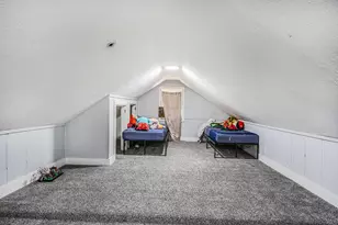 905 Courtney St NW, Grand Rapids, MI 49504 - Photo 17