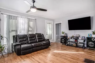 905 Courtney St NW, Grand Rapids, MI 49504 - Photo 7