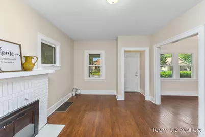 615 Griggs Street SE, Grand Rapids, MI 49507 - Photo 5