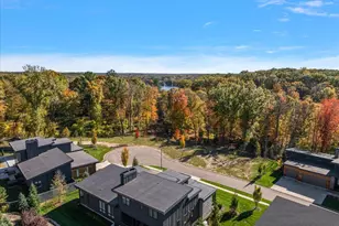 6554 Round Hill Ct SE, Grand Rapids, MI 49546 - Photo 7