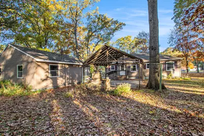 585 W River Road, North Muskegon, MI 49445 - Photo 5