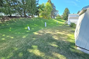 17182 Canmore St, Macomb, MI 48044 - Photo 5