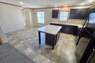 17182 Canmore St, Macomb, MI 48044 - Photo 9