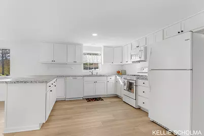 17665 136th Avenue, Nunica, MI 49448 - Photo 11