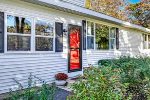 1934 E River Rd, Muskegon, MI 49445 - Photo 3