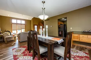 1381 Country Knoll Pl, Saint Joseph, MI 49085 - Photo 5