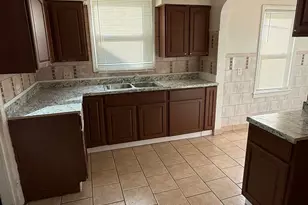 11545 Kenmoor St, Detroit, MI 48205 - Photo 3