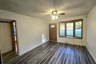 998 E Forest Ave, Ypsilanti, MI 48198 - Photo 9