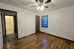 998 E Forest Ave, Ypsilanti, MI 48198 - Photo 13