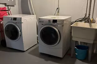 2114 Hyde Park Dr, Detroit, MI 48207 - Photo 13