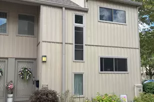 2114 Hyde Park Dr, Detroit, MI 48207 - Photo 1