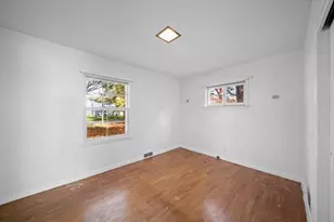 73 Eugene Ave, Norton Shores, MI 49441 - Photo 15