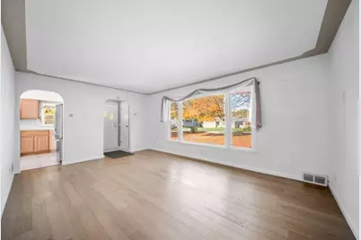 73 Eugene Avenue, Norton Shores, MI 49441 - Photo 5