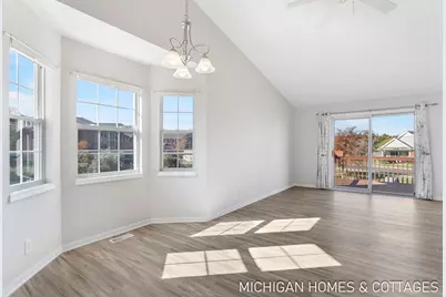 634 Wilshire Court, Holland, MI 49423 - Photo 7