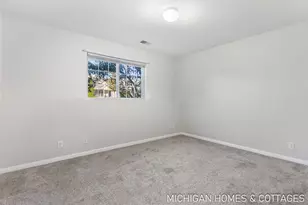 634 Wilshire Ct, Holland, MI 49423 - Photo 25