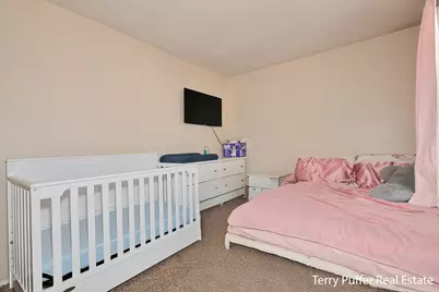 796 Strawberry Lane, Muskegon, MI 49442 - Photo 15