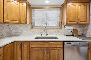 430 Jefferson Dr, Michigan Center, MI 49254 - Photo 9