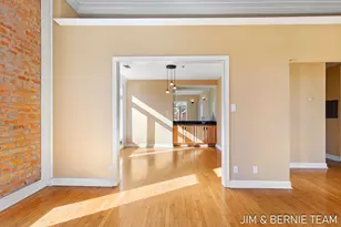 17 W 10th St, Holland, MI 49423 - Photo 13