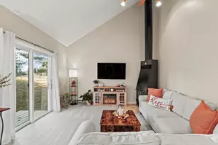 9721 Willow Rd, Canadian Lakes, MI 49346 - Photo 11