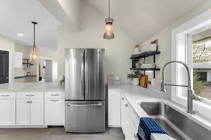 4391 Fruit Ridge Ave NW, Grand Rapids, MI 49544 - Photo 17