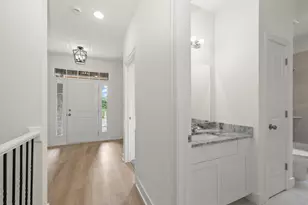31610 Beaver Cir, New Boston, MI 48164 - Photo 5