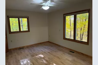 9114 N Riverview Drive, Kalamazoo, MI 49004 - Photo 17