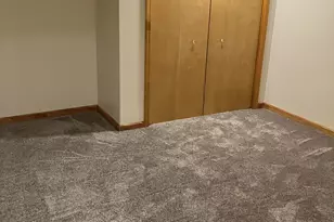 9114 N Riverview Dr, Kalamazoo, MI 49004 - Photo 27