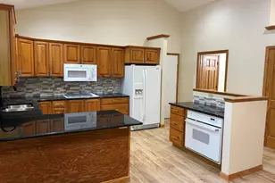 9114 N Riverview Dr, Kalamazoo, MI 49004 - Photo 11