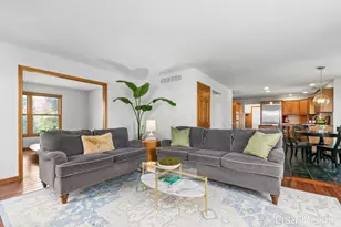 2197 Knollpoint Dr NE, Ada, MI 49301 - Photo 11