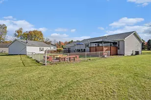 94 Easton Dr, Ionia, MI 48846 - Photo 25