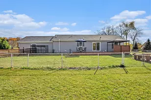 94 Easton Dr, Ionia, MI 48846 - Photo 23