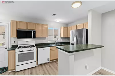 23348 Redman Court, Trenton, MI 48183 - Photo 5