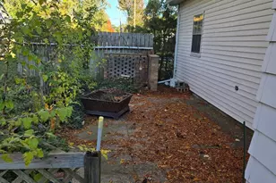 45 Daniel St SE, Grand Rapids, MI 49548 - Photo 13