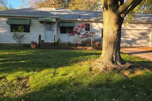 45 Daniel St SE, Grand Rapids, MI 49548 - Photo 11