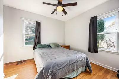 2428 Glendale Boulevard, Kalamazoo, MI 49004 - Photo 9