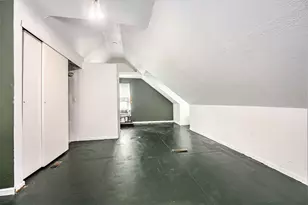 2428 Glendale Blvd, Kalamazoo, MI 49004 - Photo 11