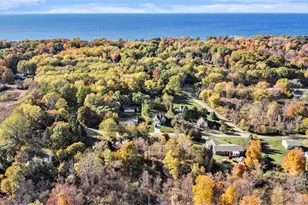 1021 Orchard Ave, South Haven, MI 49090 - Photo 3