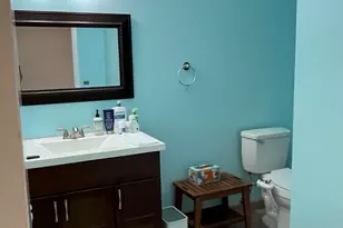 29077 Tiffany Dr W, Southfield, MI 48034 - Photo 7