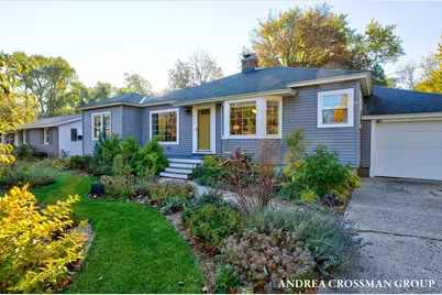 136 E 39th Street, Holland, MI 49423 - Photo 1