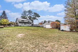 3056 E Apple Ave, Muskegon, MI 49442 - Photo 27