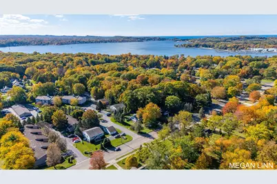 1512 Ottawa Beach Road, Holland, MI 49424 - Photo 19