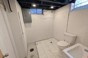 1300 Venice St, Dearborn, MI 48124 - Photo 21