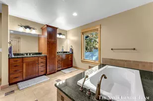 18886 Greenwood Ct, Spring Lake, MI 49456 - Photo 29