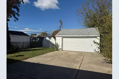 16767 Lincoln Avenue, Eastpointe, MI 48021 - Photo 23