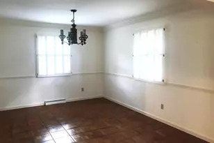 9625 Oakview Dr, Portage, MI 49024 - Photo 13