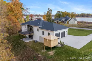 9465 Wabasis Pointe Dr NE, Greenville, MI 48838 - Photo 75