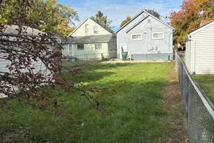 1321 Applewood Ave, Lincoln Park, MI 48146 - Photo 15